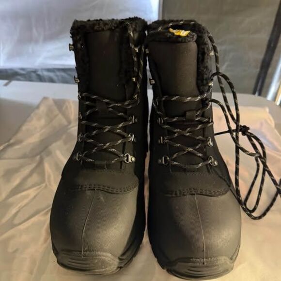 New Black Faux Fur Lined Winter Boots - Picture 9 of 10